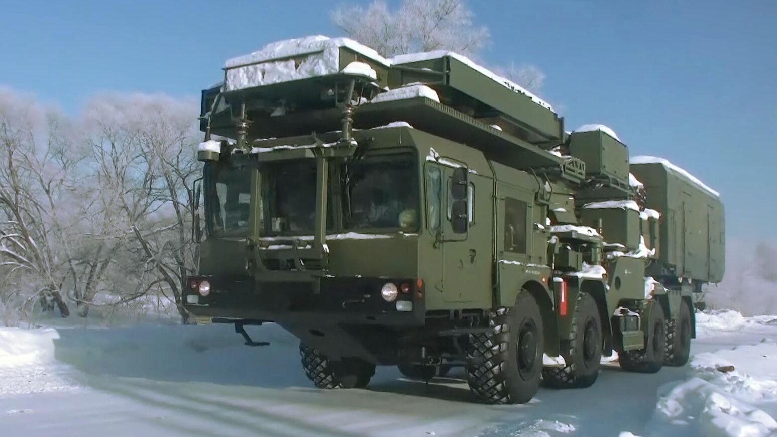 Радиолокационный комплекс из дивизиона зенитно-ракетных комплексов С-400 Триумф Радиолокационный комплекс из дивизиона зенитно-ракетных комплексов С-400 Триумф - РИА Новости, 1920, 24.12.2022