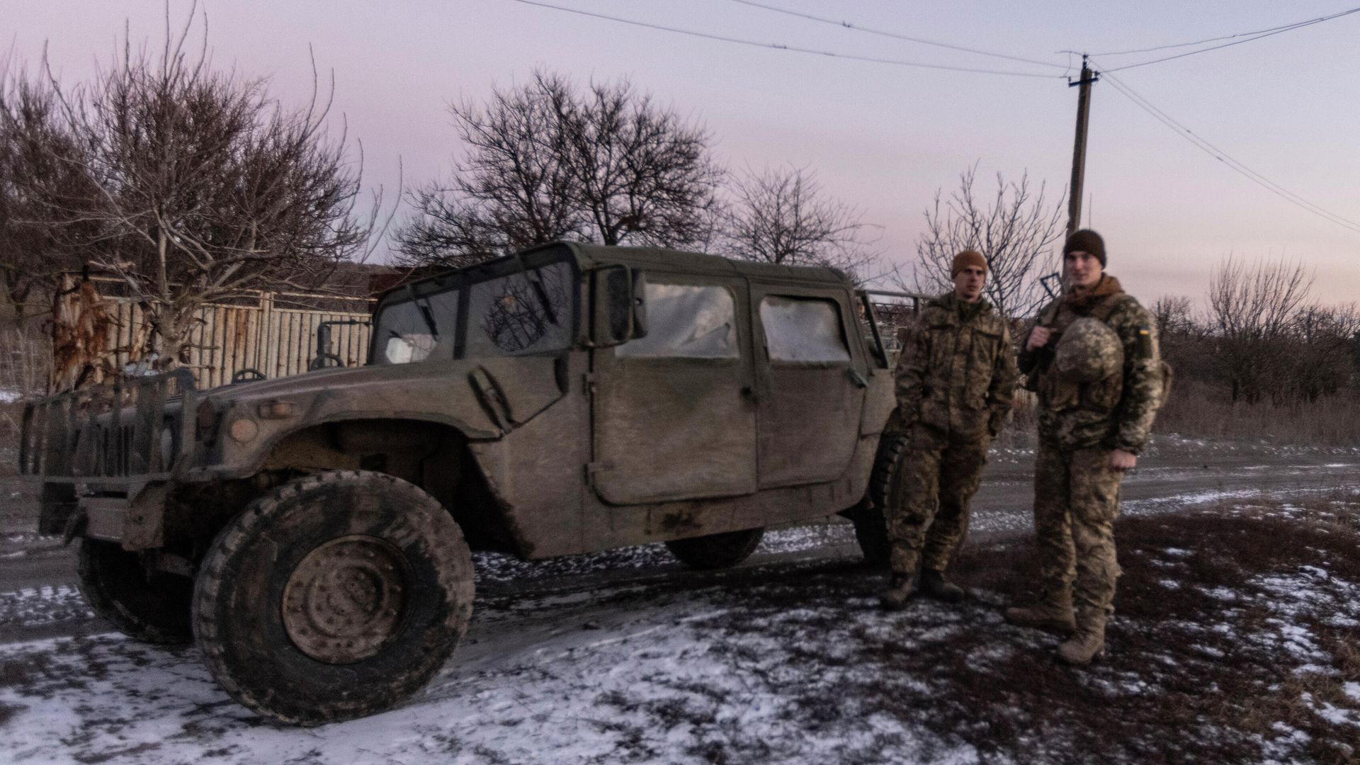 Украинские военнослужащие на линии соприкосновения в Донецкой области Украинские военнослужащие на линии соприкосновения в Донецкой области - РИА Новости, 1920, 24.01.2022