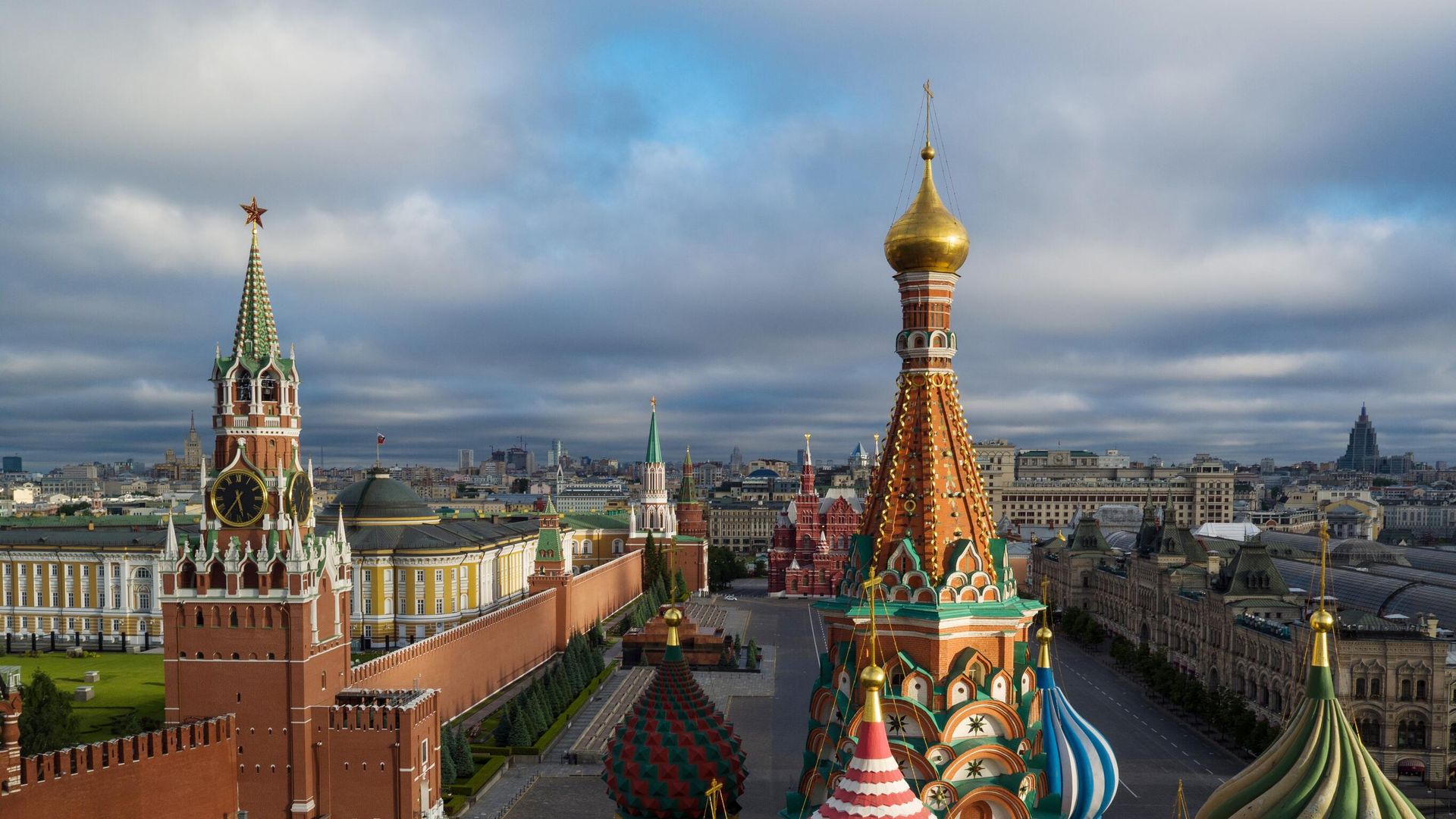 Купола Храма Василия Блаженного на Красной площади в Москве Купола Храма Василия Блаженного на Красной площади в Москве - РИА Новости, 1920, 28.04.2022