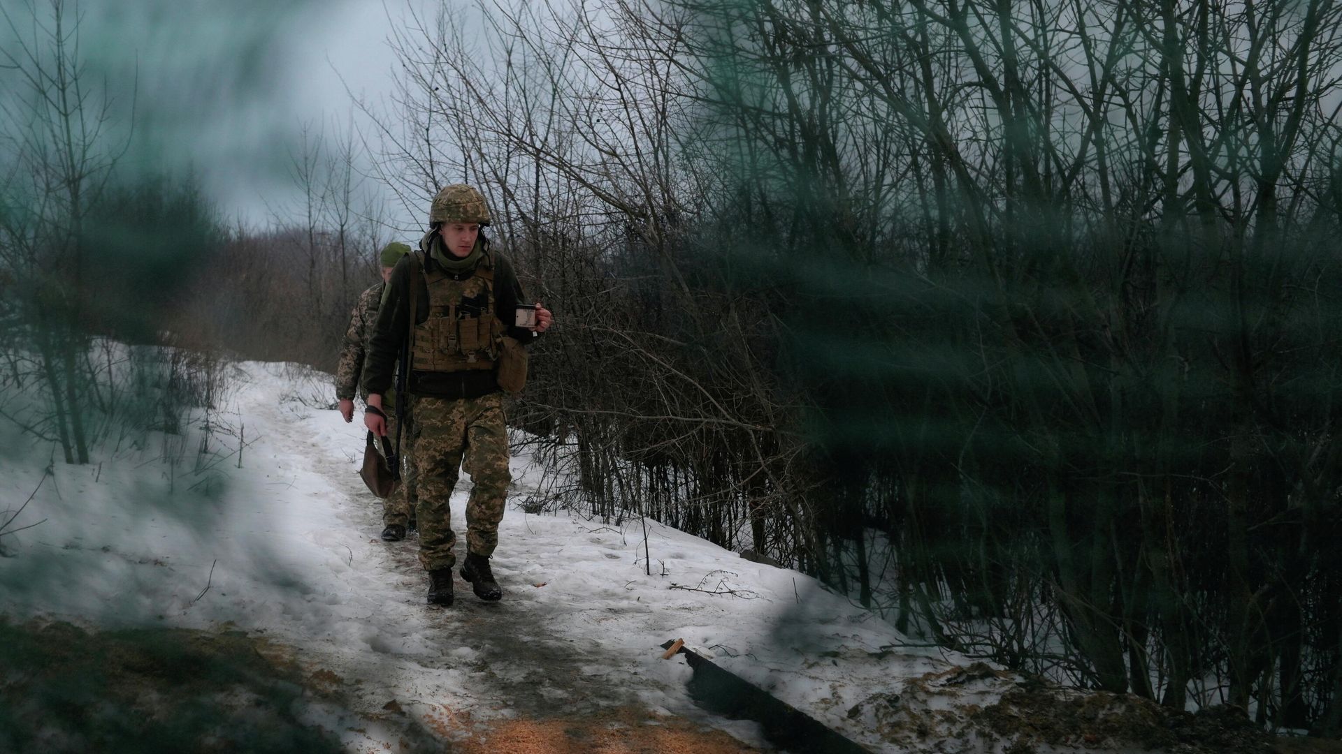 Украинские военные на линии соприкосновения в Луганской области Украинские военные на линии соприкосновения в Луганской области - РИА Новости, 1920, 27.01.2022