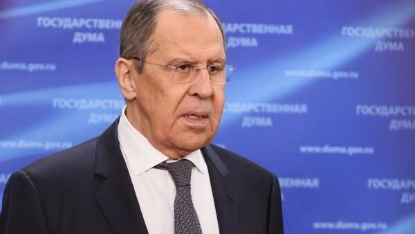Лавров прокомментировал инициативу о поставках вооружения ДНР и ЛНР Лавров прокомментировал инициативу о поставках вооружения ДНР и ЛНР - РИА Новости, 1920, 26.01.2022