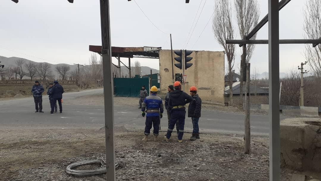 Обстановка на границе Киргизии и Таджикистана в Баткенской области Обстановка на границе Киргизии и Таджикистана в Баткенской области - РИА Новости, 1920, 17.09.2022