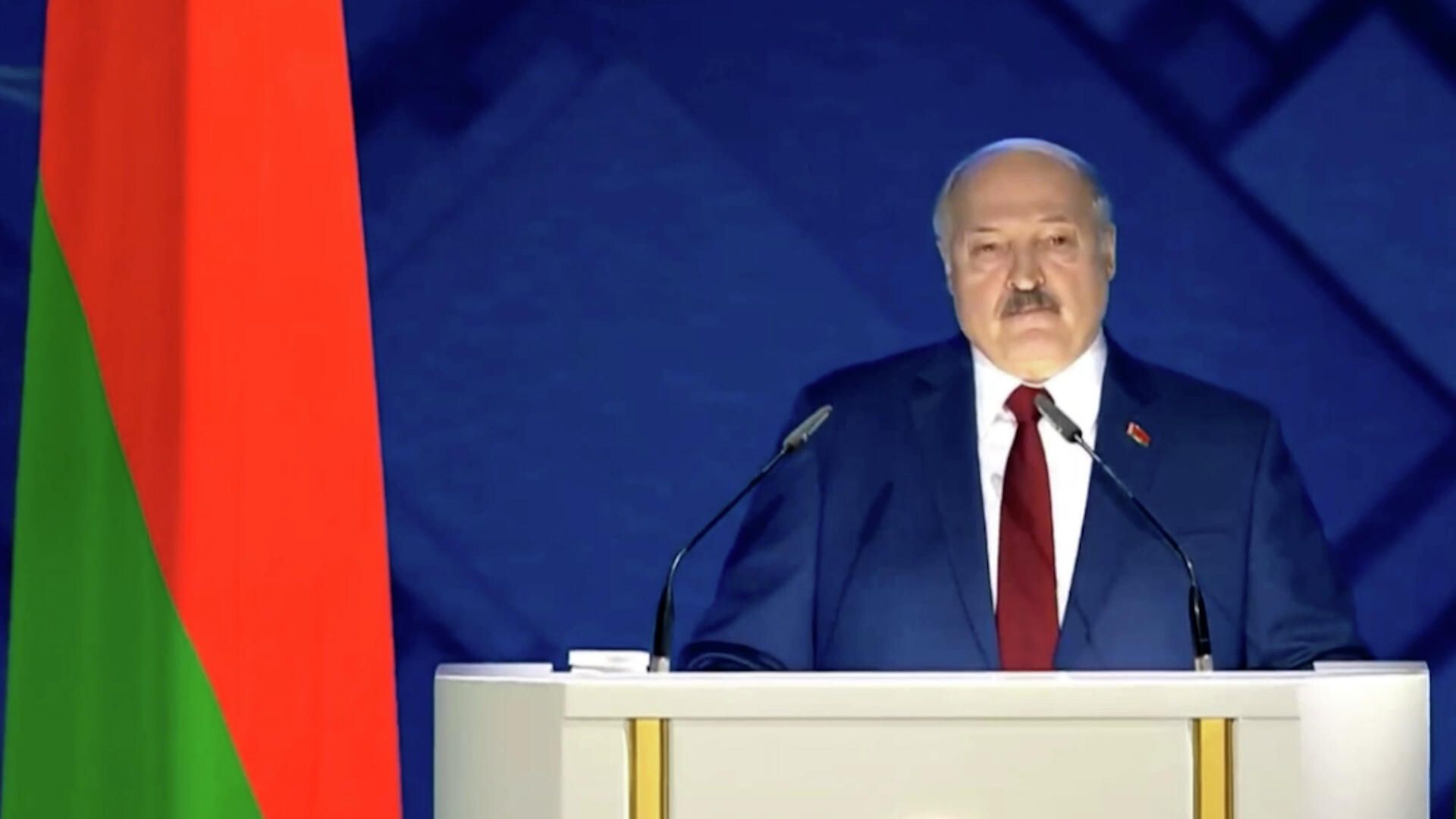 Лукашенко назвал два условия начала войны Лукашенко назвал два условия начала войны - РИА Новости, 1920, 28.01.2022