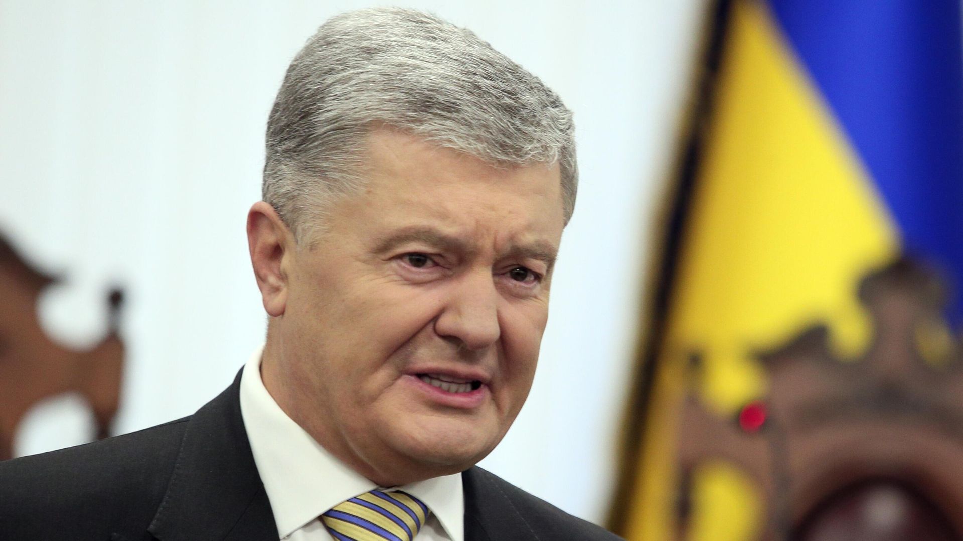 Бывший президент Украины Петр Порошенко, обвиняемый в государственной измене в рамках дела о преступной схеме поставок угля с неподконтрольных Киеву территорий Донбасса Бывший президент Украины Петр Порошенко, обвиняемый в государственной измене в рамках дела о преступной схеме поставок угля с неподконтрольных Киеву территорий Донбасса - РИА Новости, 1920, 19.10.2024