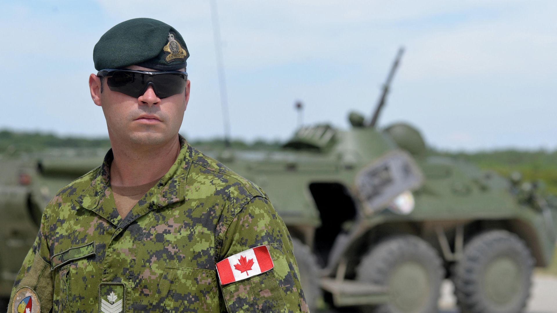 Канадский военный во время учений на Украине Канадский военный во время учений на Украине - РИА Новости, 1920, 30.01.2022