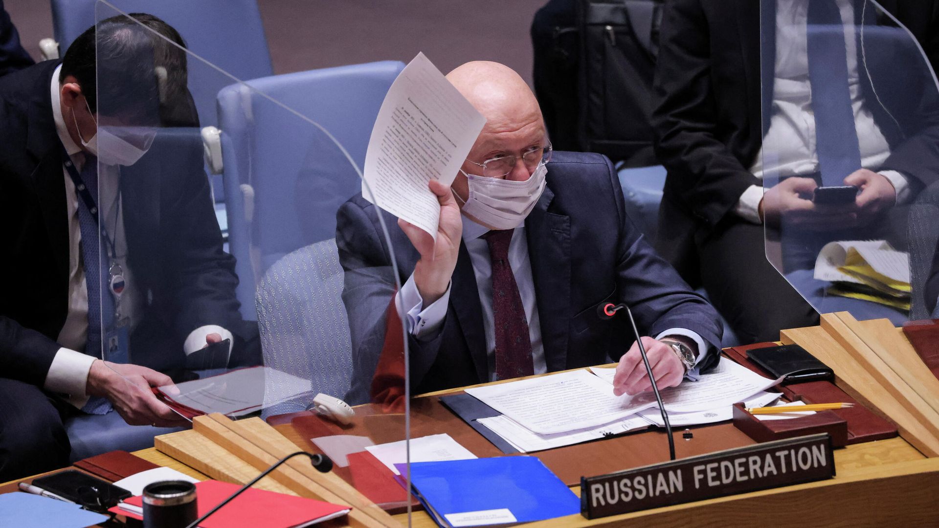 Постоянный представитель РФ при ООН Василий Небензя на заседании Совета безопасности ООН по Украине в штаб-квартире ООН в Нью-Йорке. 31 января 2022 Постоянный представитель РФ при ООН Василий Небензя на заседании Совета безопасности ООН по Украине в штаб-квартире ООН в Нью-Йорке. 31 января 2022 - РИА Новости, 1920, 31.01.2022
