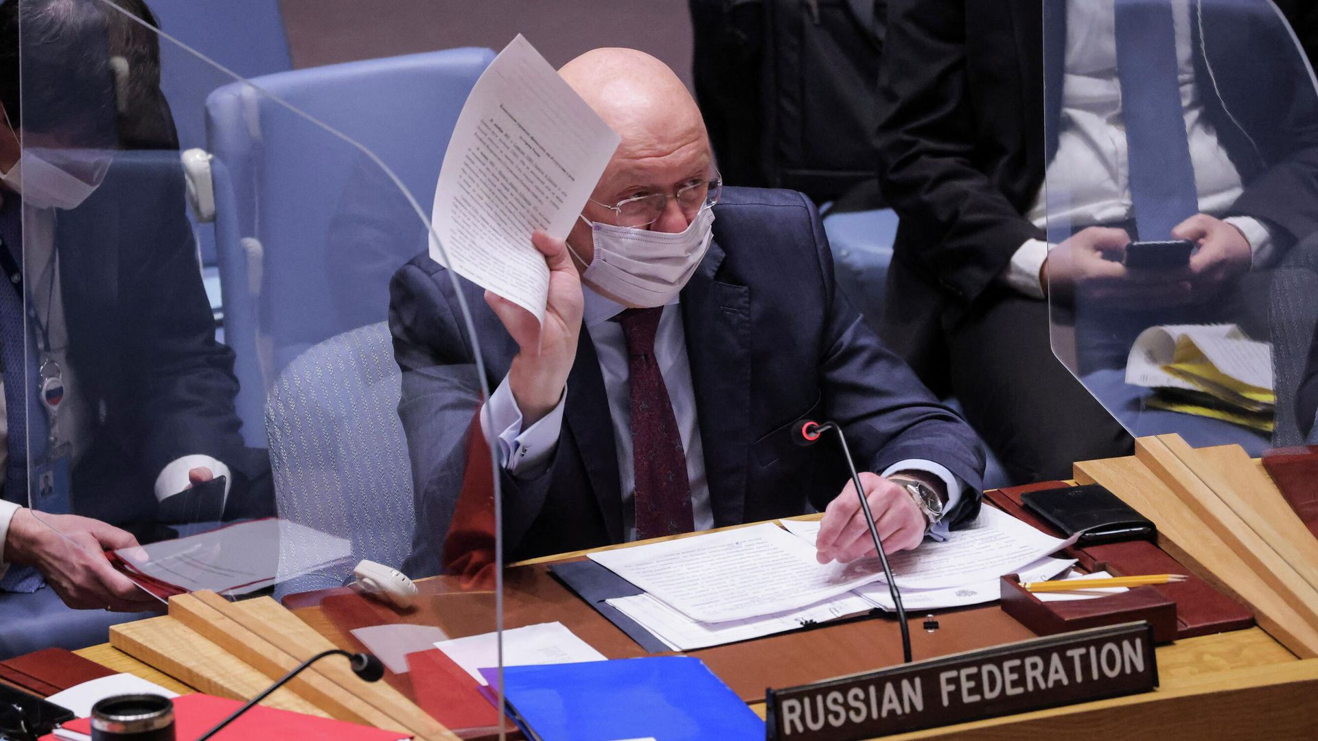 Постоянный представитель РФ при ООН Василий Небензя на заседании Совета безопасности ООН по Украине в штаб-квартире ООН в Нью-Йорке. 31 января 2022 Постоянный представитель РФ при ООН Василий Небензя на заседании Совета безопасности ООН по Украине в штаб-квартире ООН в Нью-Йорке. 31 января 2022 - РИА Новости, 1920, 31.01.2022