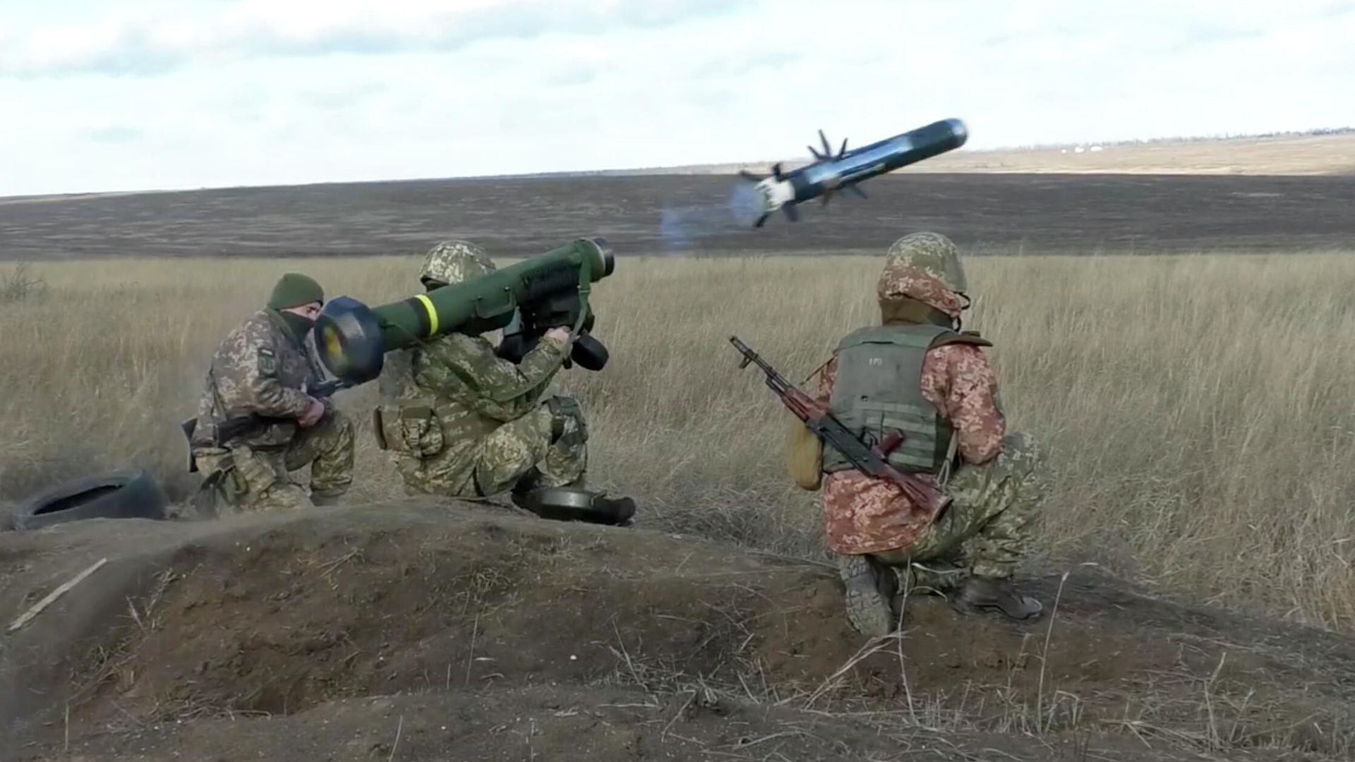 Украинские военные на учениях Украинские военные на учениях - РИА Новости, 1920, 14.03.2022