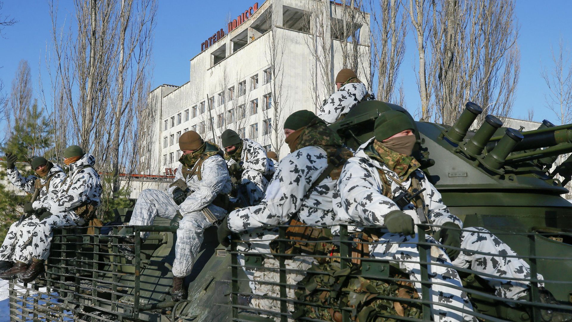 Украинские военнослужащие во время учений в Припяти Украинские военнослужащие во время учений в Припяти - РИА Новости, 1920, 05.02.2022