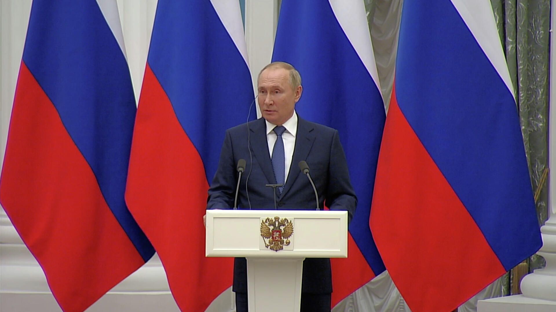 Победителей не будет – Путин о том, как Европа может быть втянута в войну, развязанную Украиной Победителей не будет – Путин о том, как Европа может быть втянута в войну, развязанную Украиной - РИА Новости, 1920, 08.02.2022