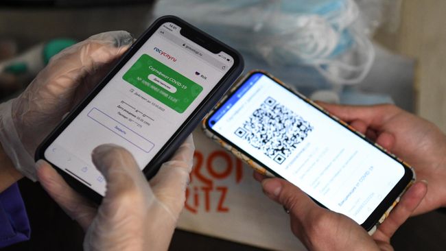 Демонстрация проверки QR-кода в ресторане Демонстрация проверки QR-кода в ресторане