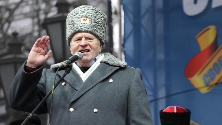 Кандидат в президенты РФ, лидер ЛДПР Владимир Жириновский выступает на митинге в свою поддержку на Пушкинской площади. 2012 год