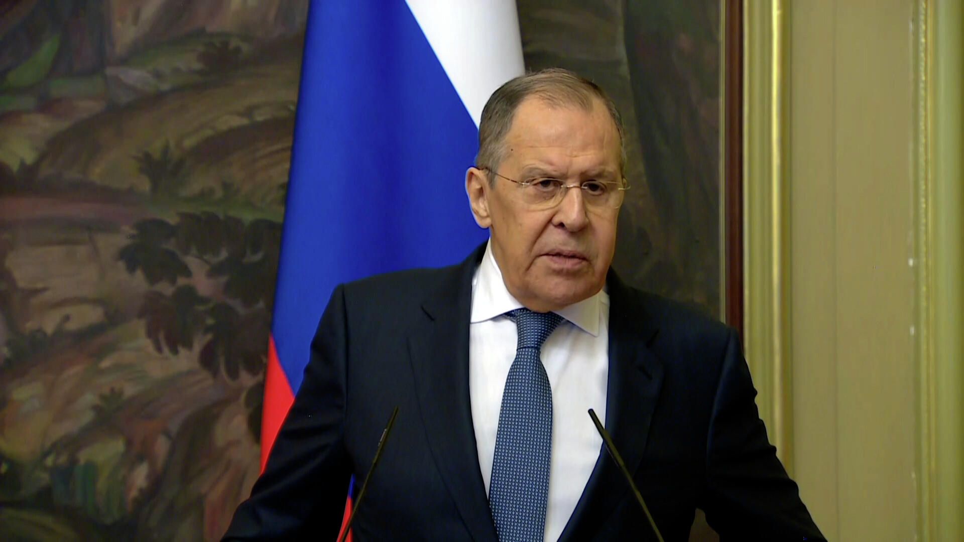 Лавров о вероятности эвакуации сотрудников посольства России из Украины Лавров о вероятности эвакуации сотрудников посольства России из Украины - РИА Новости, 1920, 10.02.2022