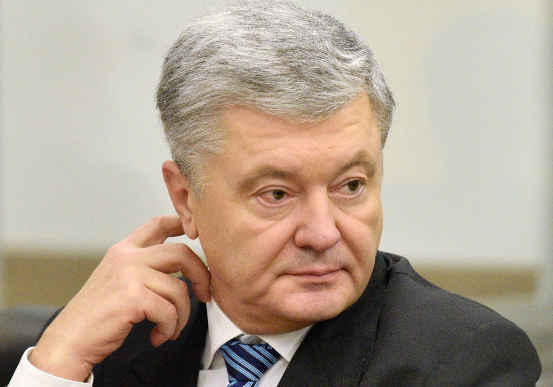 Бывший президент Украины Петр Порошенко в здании Киевского апелляционного суда Бывший президент Украины Петр Порошенко в здании Киевского апелляционного суда - РИА Новости, 1920, 18.04.2025