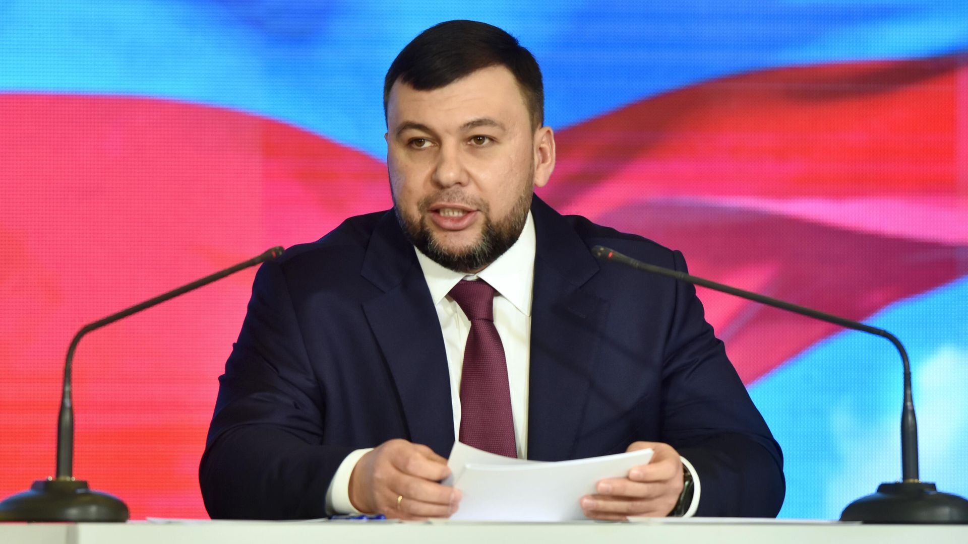 Глава Донецкой Народной Республики Денис Пушилин во время пресс-конференции в Донецке Глава Донецкой Народной Республики Денис Пушилин во время пресс-конференции в Донецке - РИА Новости, 1920, 28.02.2022