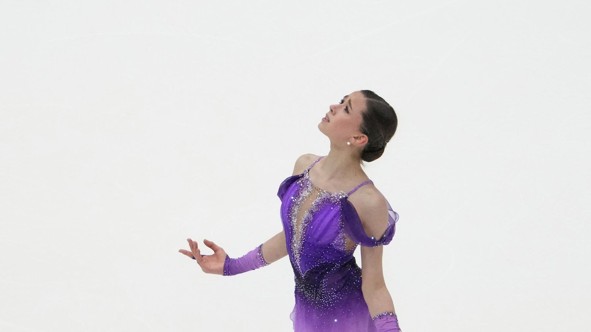 Камила Валиева выступает с короткой программой в одиночном катании на чемпионате Европы в Таллине - РИА Новости, 1920, 12.02.2022