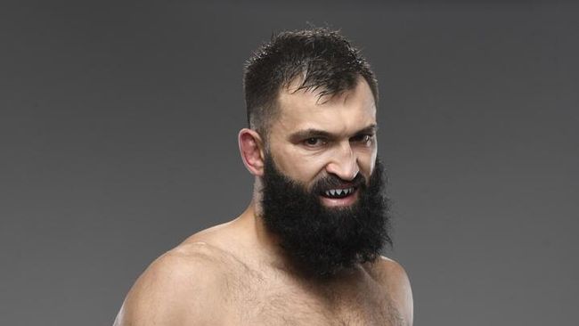 Экс-чемпион UFC Андрей Орловский