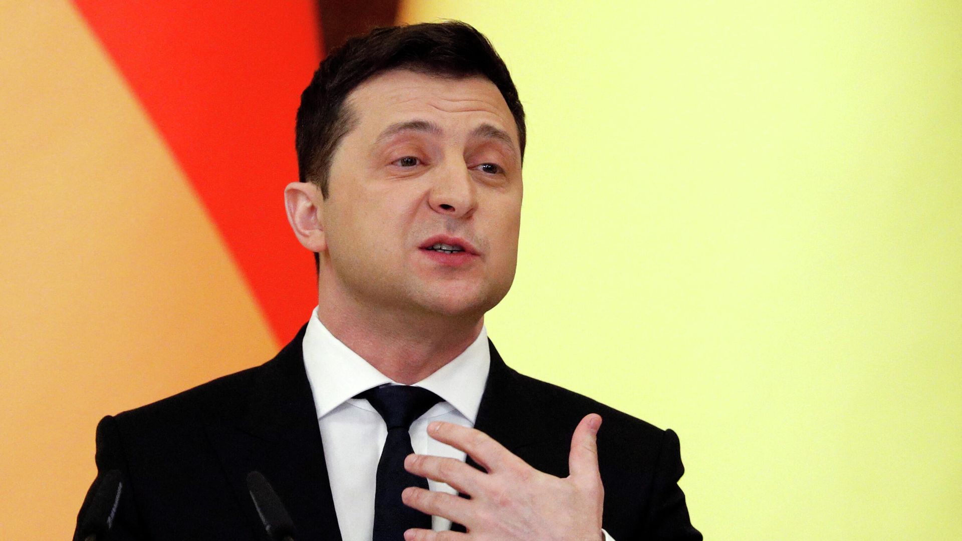 Президент Украины Владимир Зеленский Президент Украины Владимир Зеленский - РИА Новости, 1920, 19.02.2022