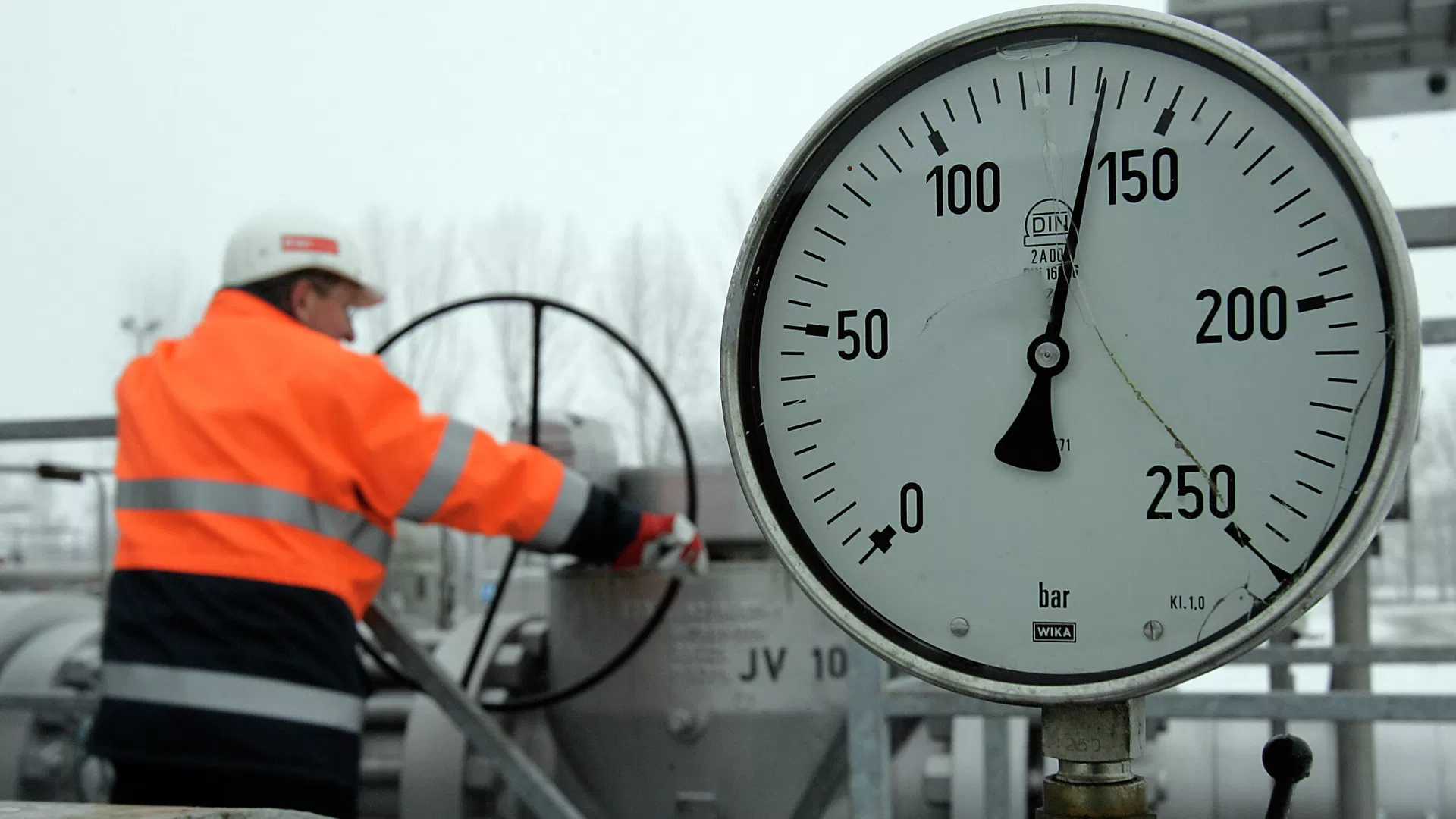 Нефтепродукты в ФРГ подорожали с 2025 года на 50 процентов