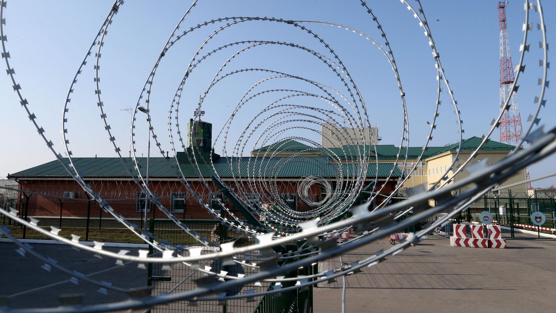 Система защитных сооружений радиолокационной станции Воронеж Система защитных сооружений радиолокационной станции Воронеж - РИА Новости, 1920, 16.08.2022