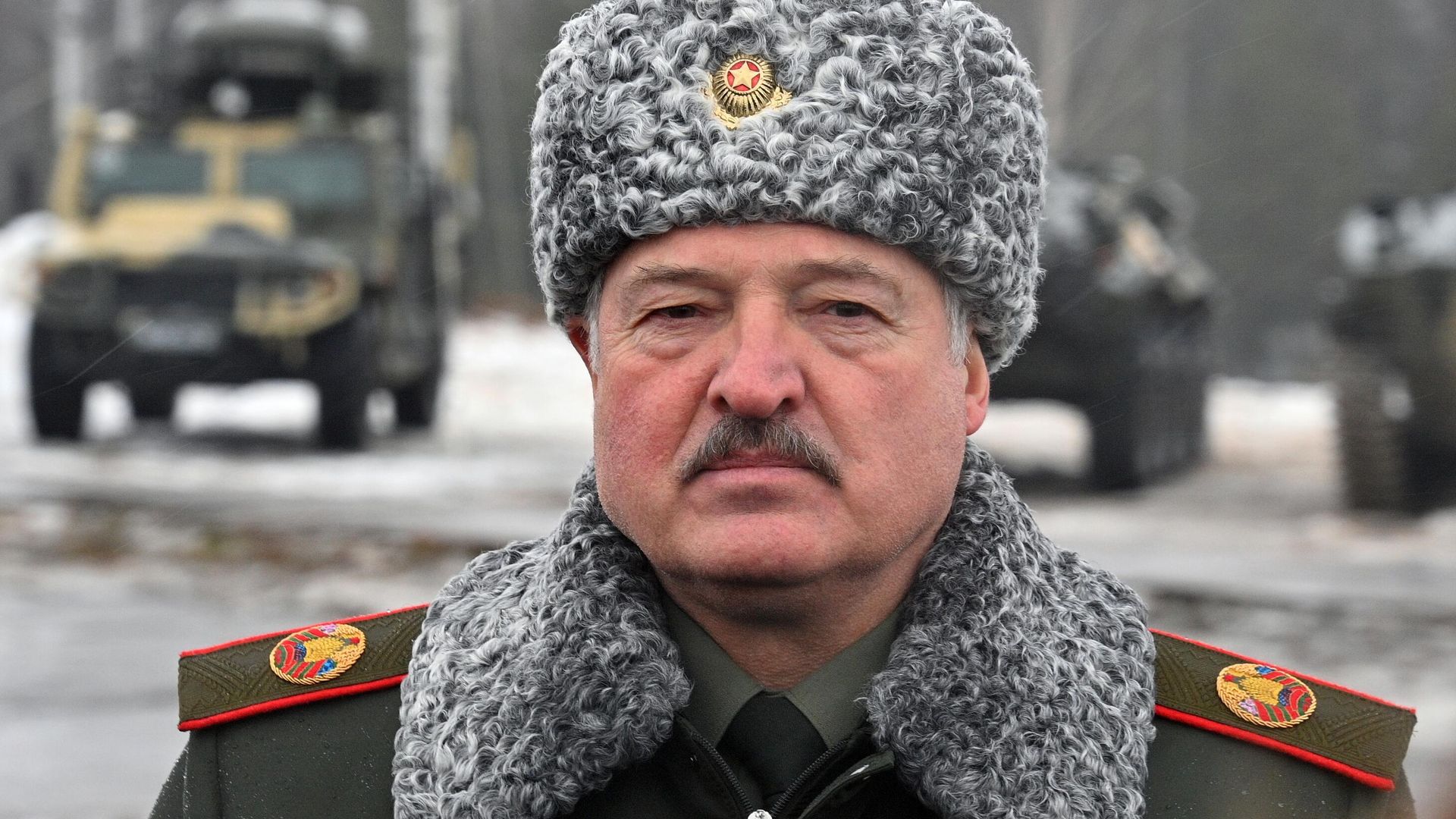 Президент Белоруссии Александр Лукашенко на полигоне Осиповичский во время совместных учений России и Белоруссии Союзная решимость-2022 - РИА Новости, 1920, 01.03.2022