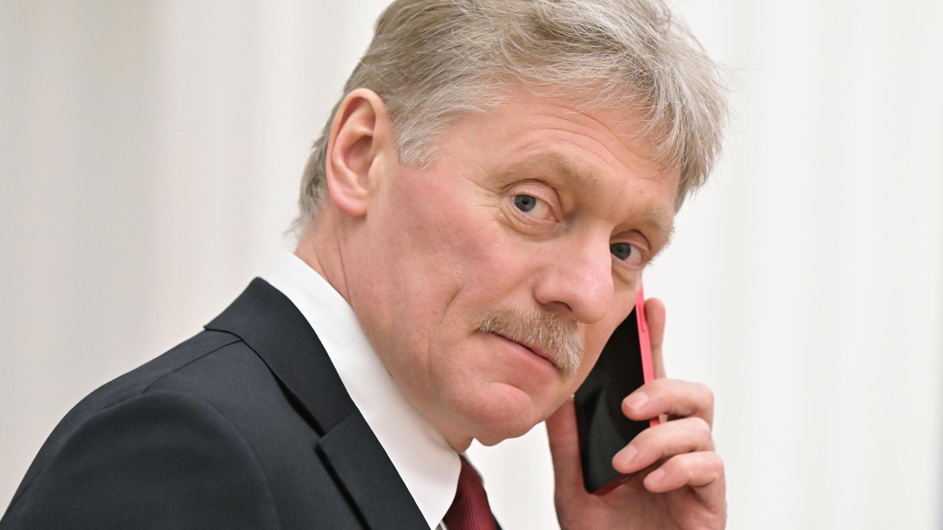 Пресс-секретарь президента России Дмитрий Песков Пресс-секретарь президента России Дмитрий Песков - РИА Новости, 1920, 31.10.2022
