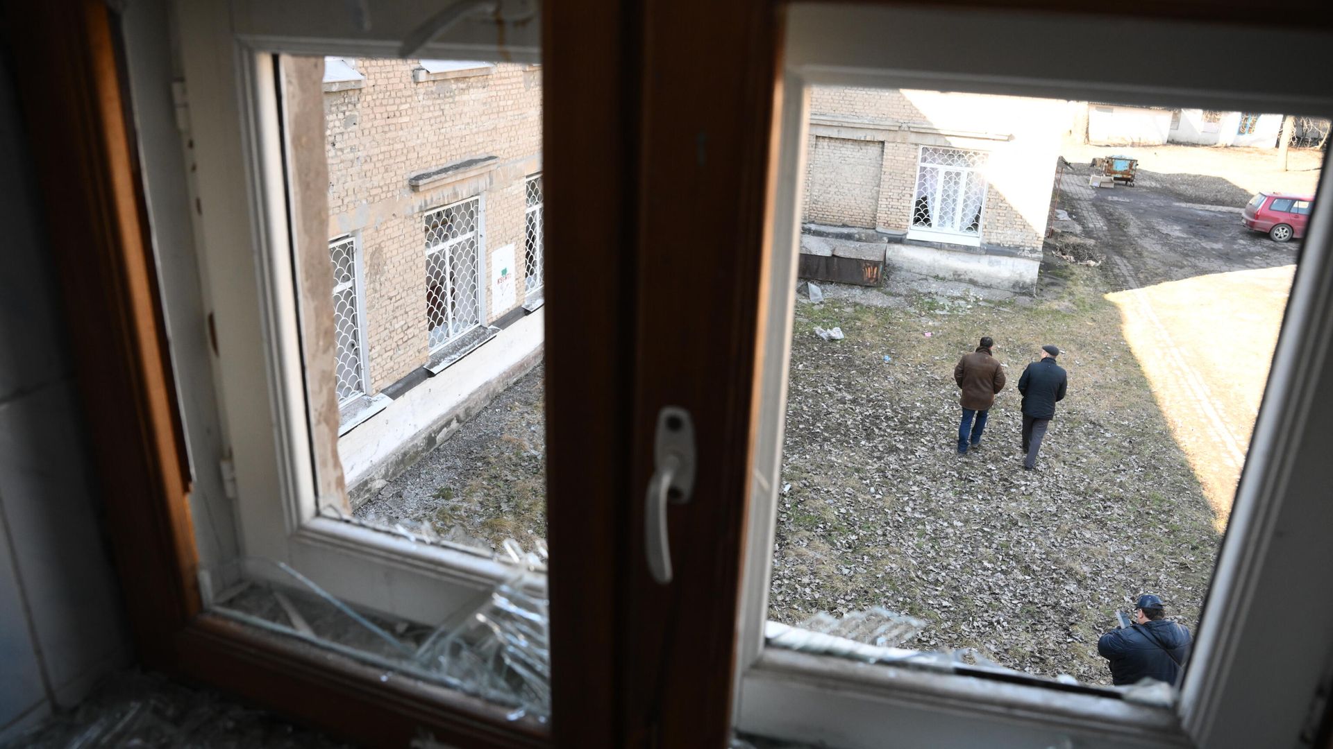 Поврежденные в результате обстрела в Донецке Поврежденные в результате обстрела в Донецке - РИА Новости, 1920, 28.11.2023