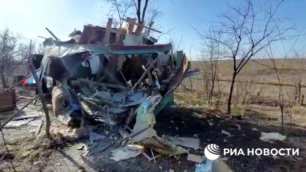 Разрушенный погранпункт в Ростовской области Разрушенный погранпункт в Ростовской области - РИА Новости, 1920, 21.02.2022
