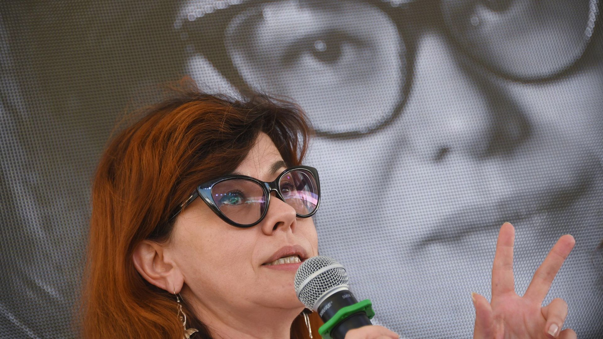 Марина Степнова участвует в дискуссии Русское счастье по-итальянски на книжном фестивале Красная площадь. Марина Степнова участвует в дискуссии Русское счастье по-итальянски на книжном фестивале Красная площадь. - РИА Новости, 1920, 22.02.2022