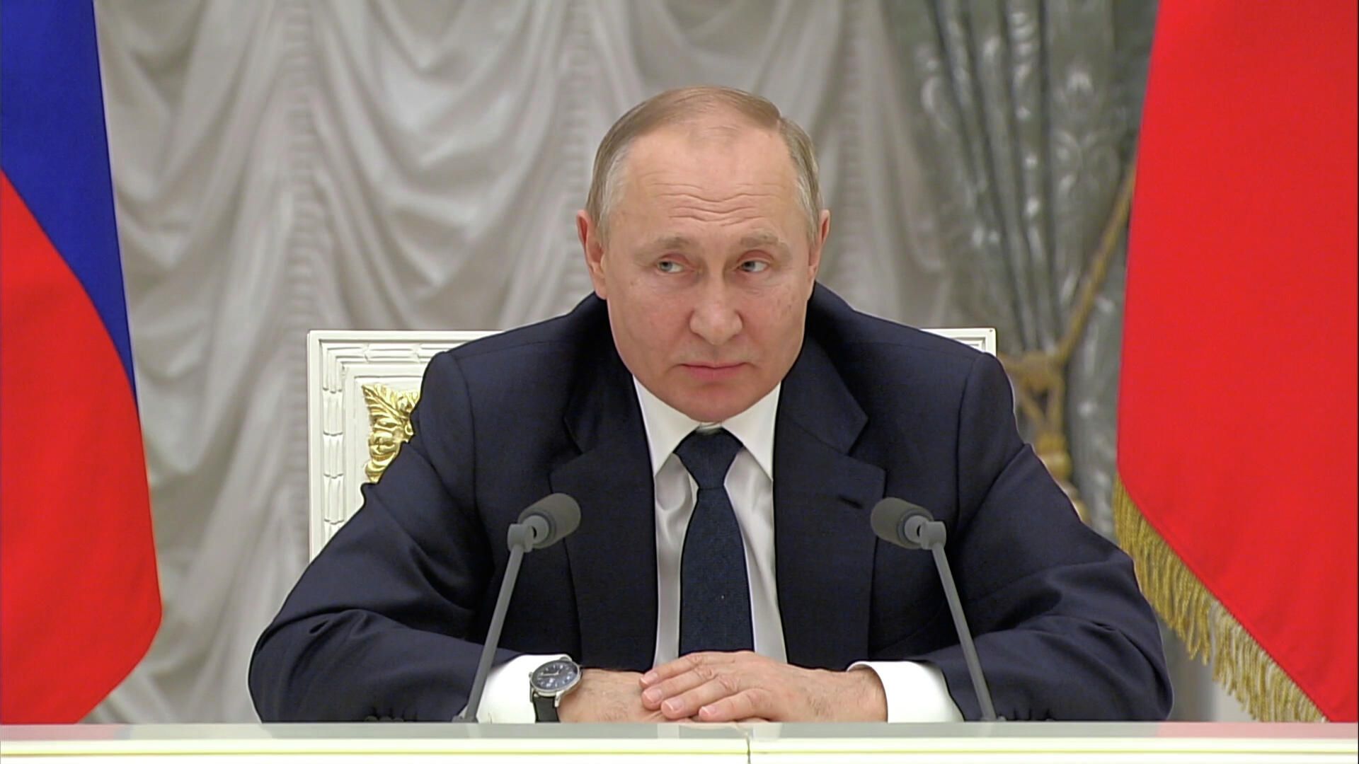 Не оставили никаких шансов поступить иначе – Путин о спецоперации в Донбассе Не оставили никаких шансов поступить иначе – Путин о спецоперации в Донбассе - РИА Новости, 1920, 24.02.2022