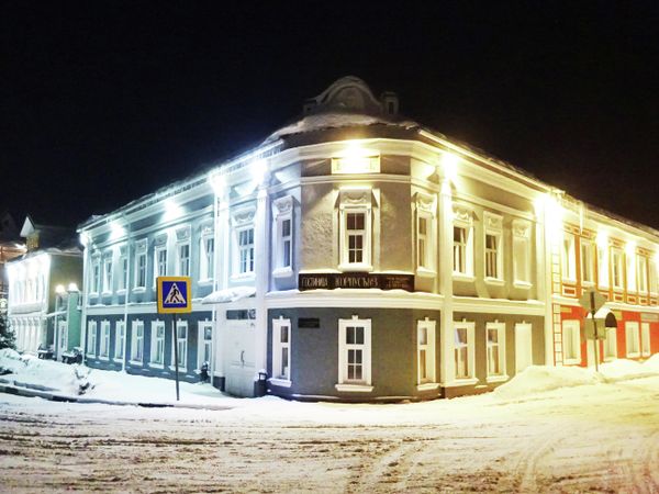 Гостиница Вятское, третий корпус. Воссозданный дом Телушкиных Гостиница Вятское, третий корпус. Воссозданный дом Телушкиных