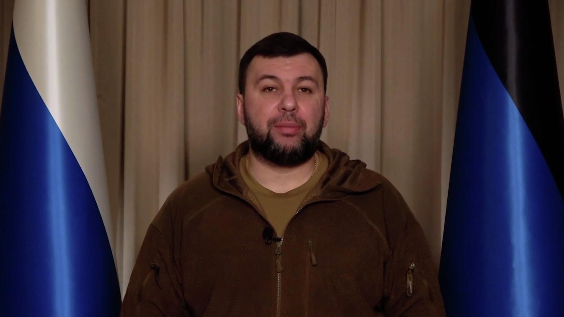 Глава ДНР обратился к россиянам с просьбой поддержать военных Глава ДНР обратился к россиянам с просьбой поддержать военных - РИА Новости, 1920, 01.03.2022