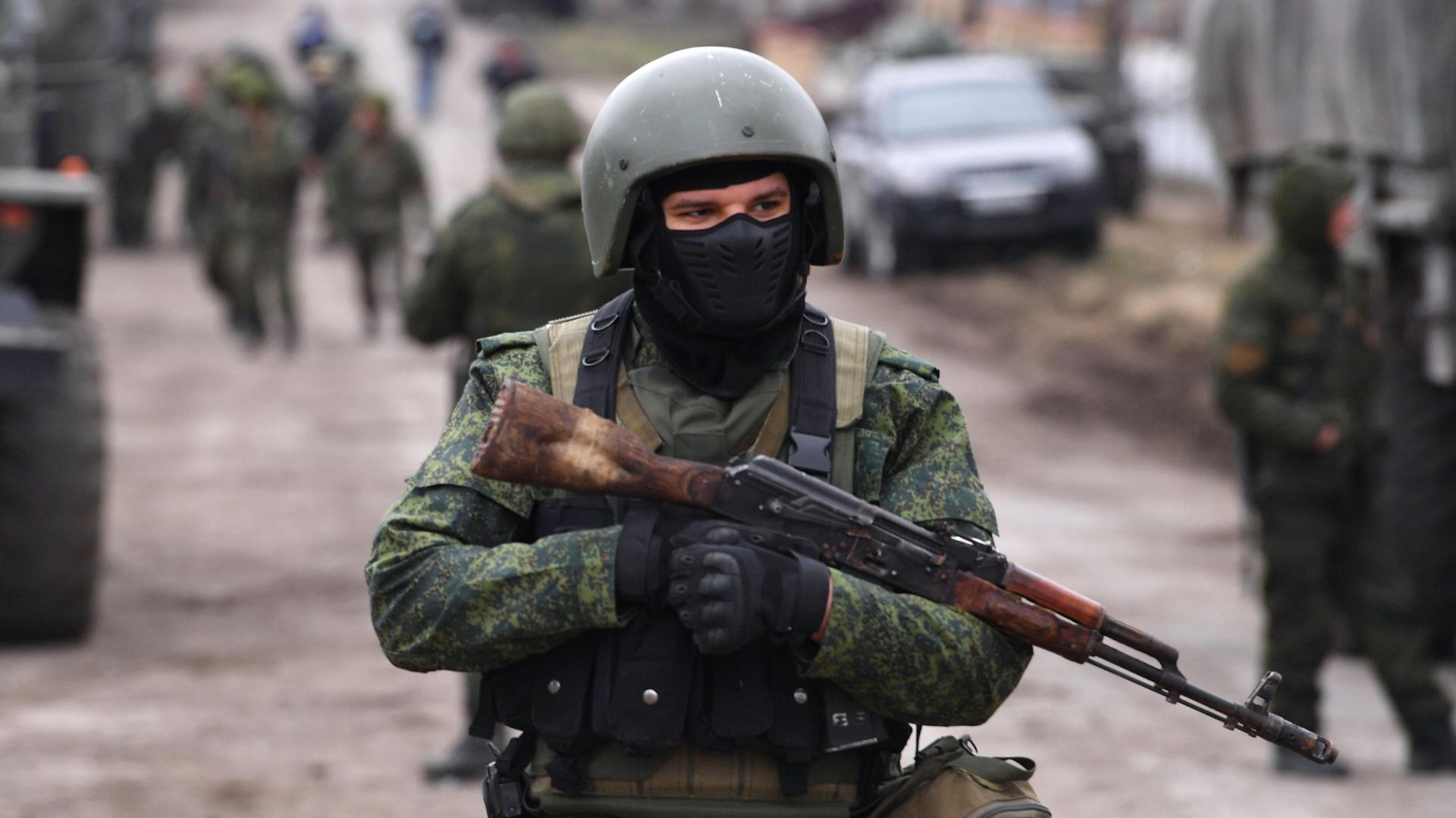 Сотрудник народной милиции ДНР в селе Николаевка рядом с городом Волноваха в Донецкой области - РИА Новости, 1920, 03.03.2022