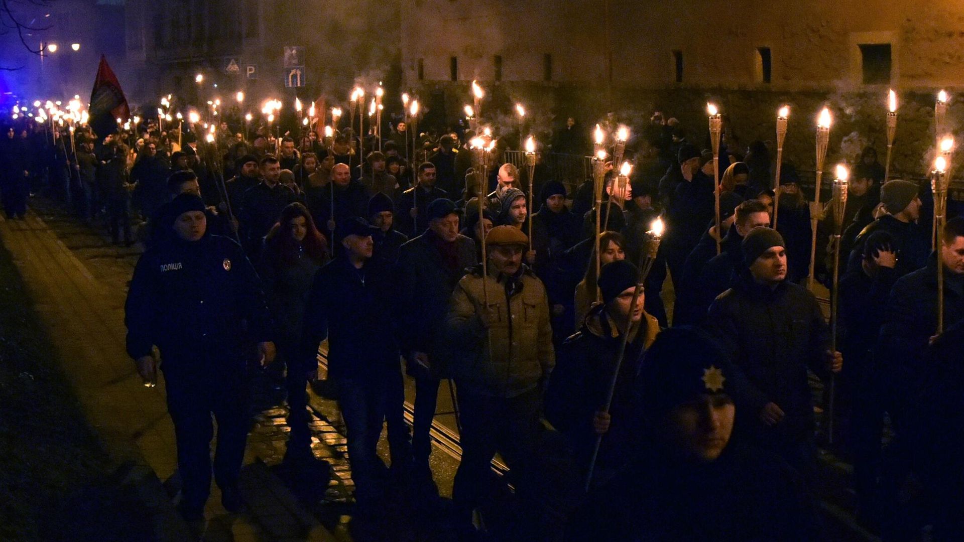Участники марша националистов, приуроченного к 109-й годовщине со дня рождения Степана Бандеры, во Львове Участники марша националистов, приуроченного к 109-й годовщине со дня рождения Степана Бандеры, во Львове - РИА Новости, 1920, 05.03.2022