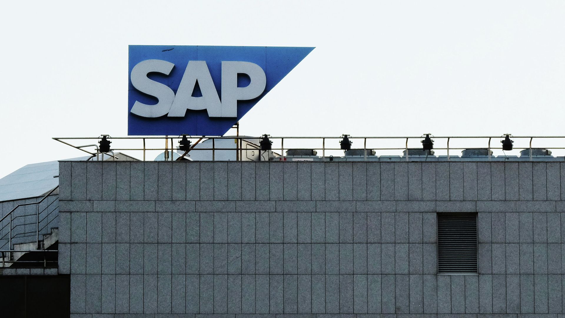 Вывеска SAP - РИА Новости, 1920, 03.03.2022