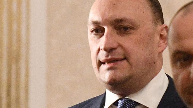 Член украинской делегации Денис Киреев перед началом российско-украинских переговоров в Гомельской области
