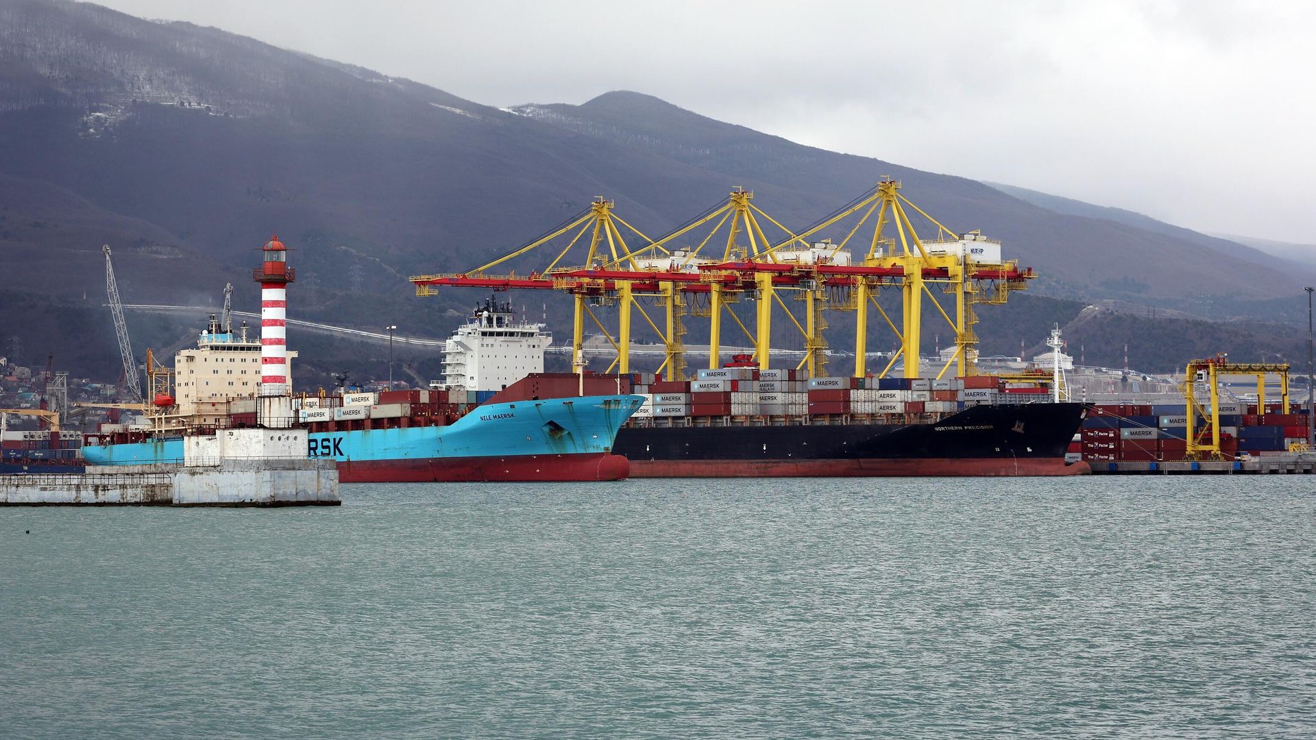 Контейнеровозы датской компании Maersk Контейнеровозы датской компании Maersk - РИА Новости, 1920, 22.03.2022