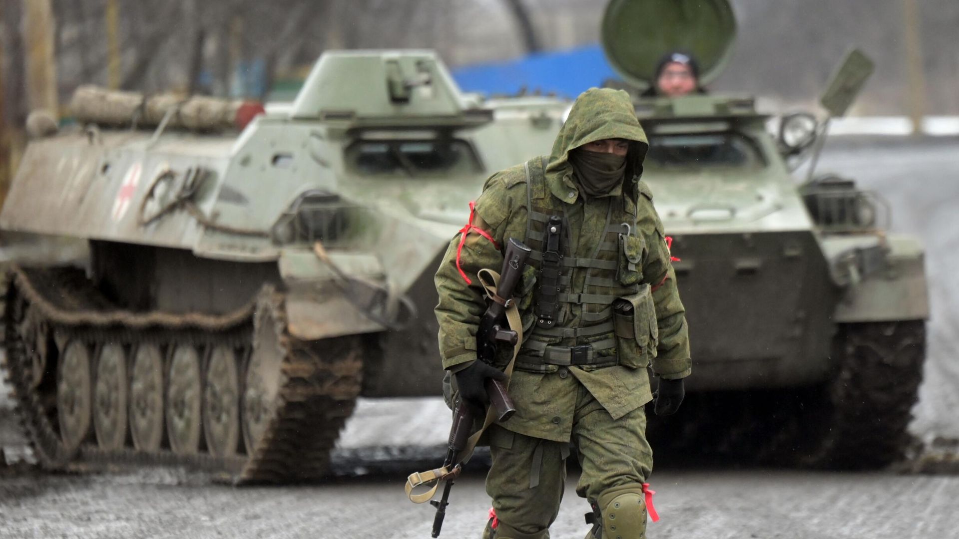 Боец народной милиции Донецкой народной республики в селе Рыбинское Боец народной милиции Донецкой народной республики в селе Рыбинское - РИА Новости, 1920, 06.10.2022