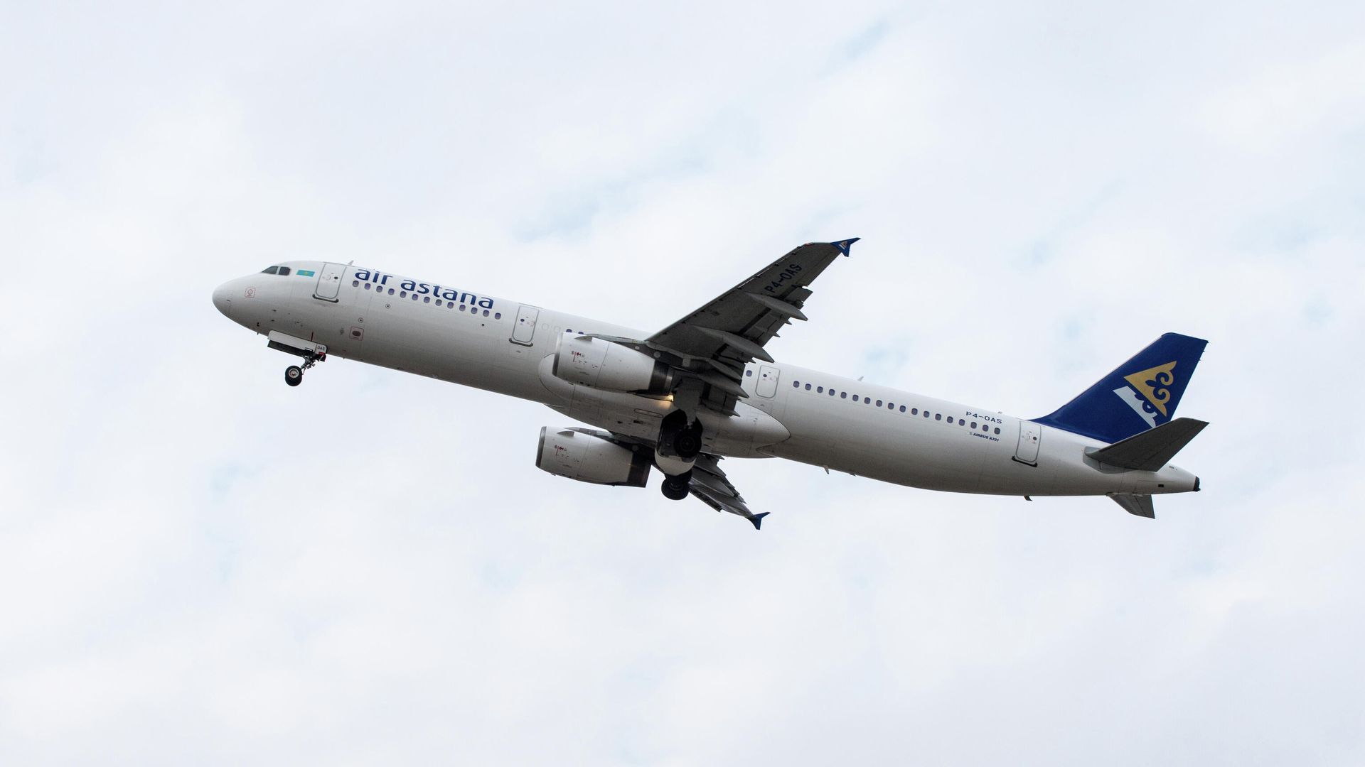 Самолет авиакомпании Air Astana Самолет авиакомпании Air Astana - РИА Новости, 1920, 02.01.2023