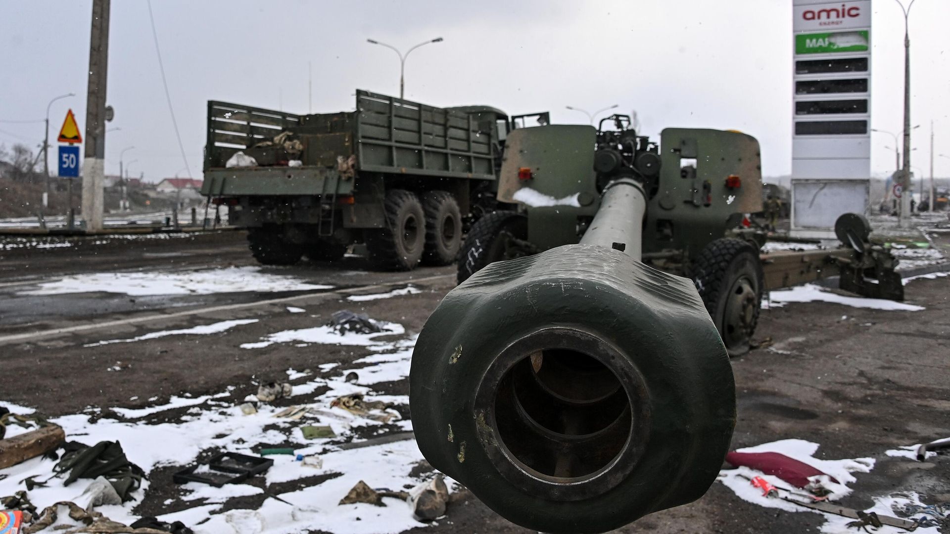 Брошенная Вооруженными силами Украины военная техника Брошенная Вооруженными силами Украины военная техника - РИА Новости, 1920, 18.04.2022