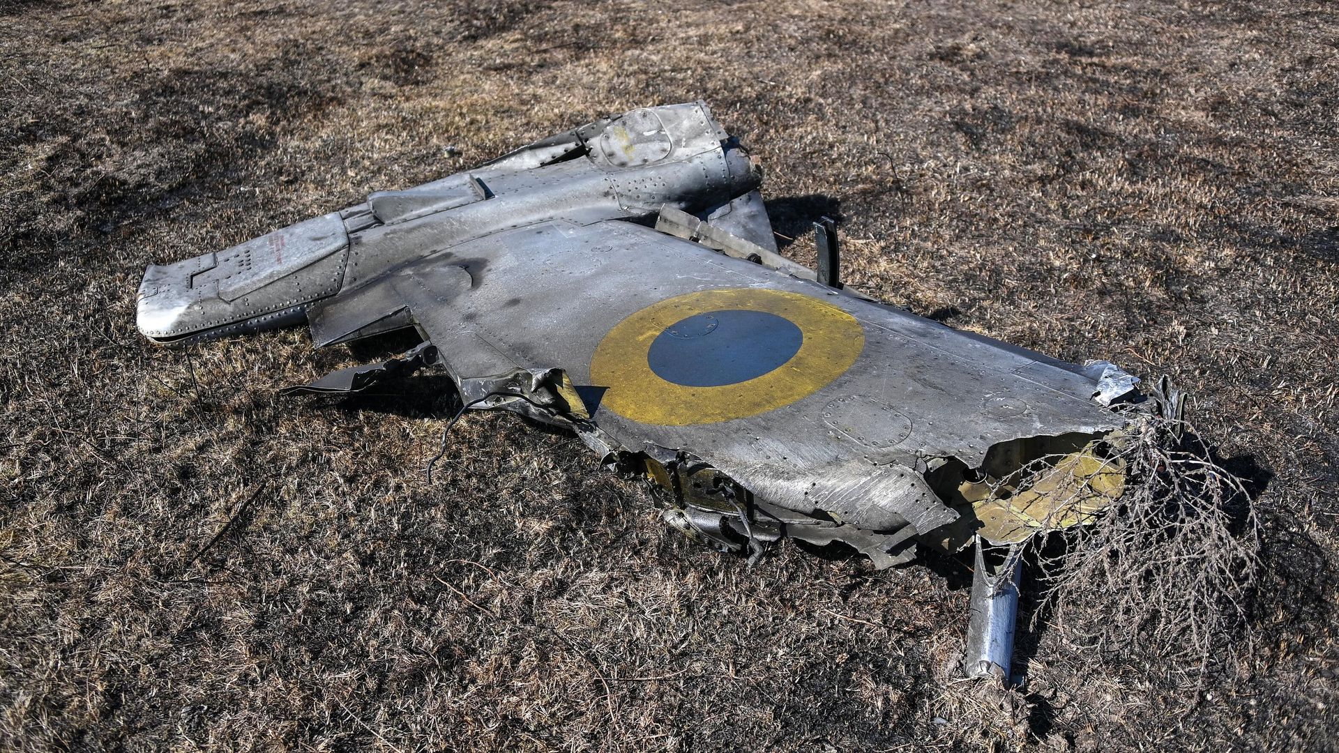 Обломок сбитого украинского штурмовика Су-25 Обломок сбитого украинского штурмовика Су-25 - РИА Новости, 1920, 21.05.2022