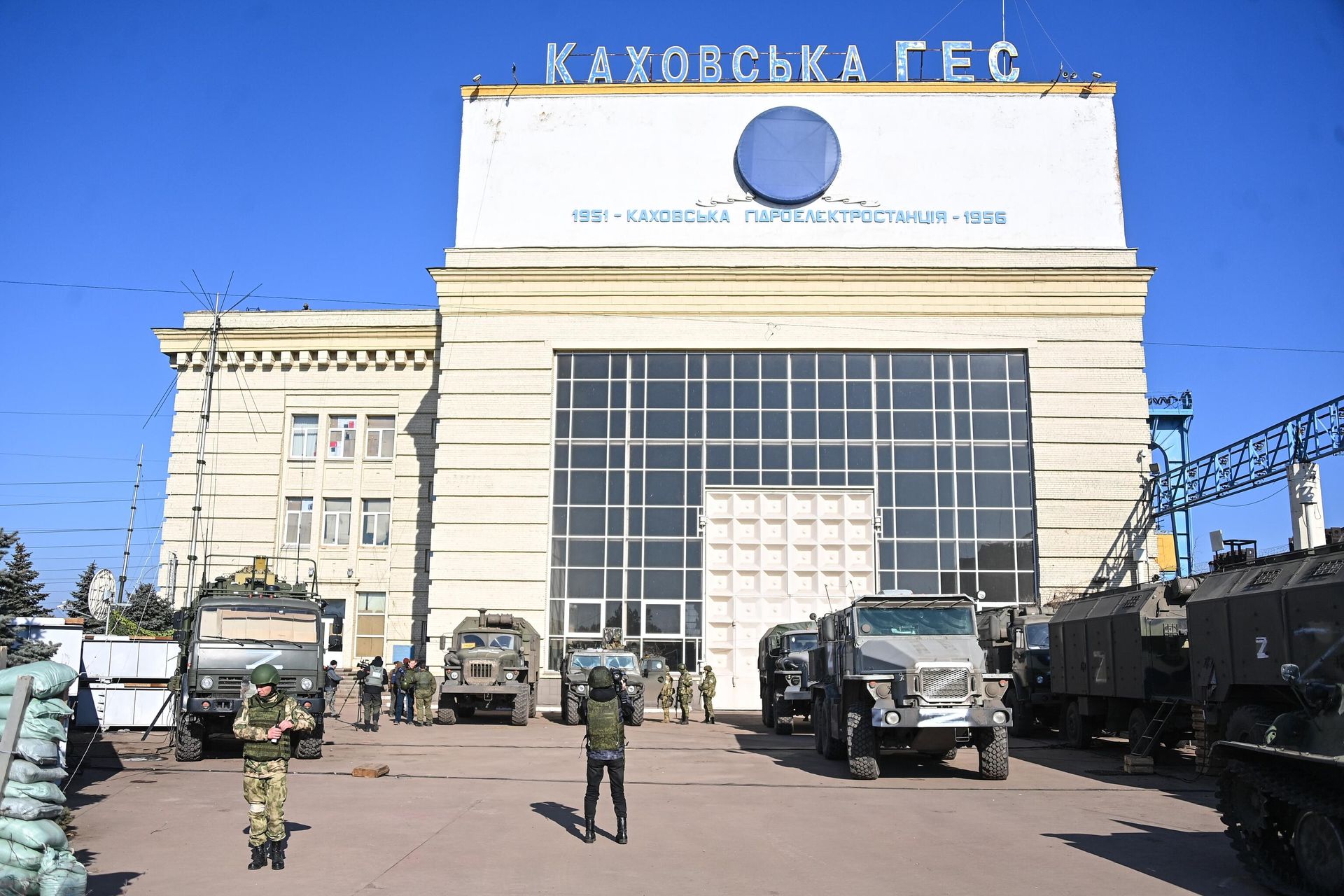 Каховская ГЭС в Новой Каховке под контролем Росгвардии Каховская ГЭС в Новой Каховке под контролем Росгвардии - РИА Новости, 1920, 16.03.2022