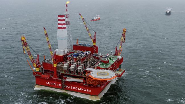 Морская нефтедобывающая платформа Приразломная Морская нефтедобывающая платформа Приразломная