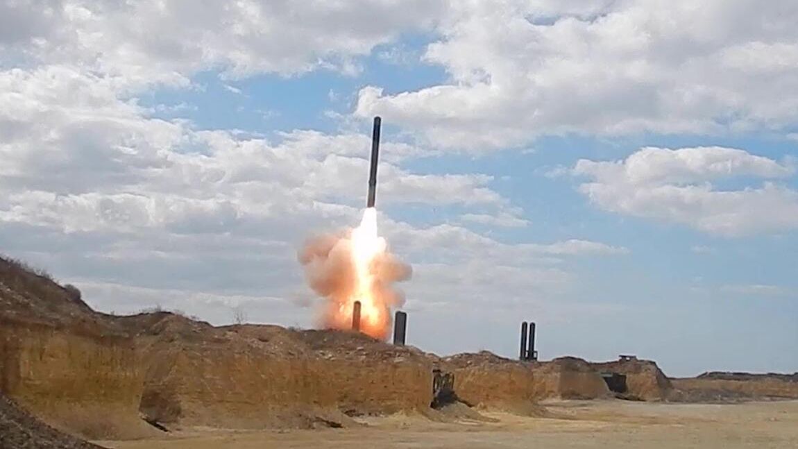 Нанесение удара с берегового ракетного комплекса Бастион по инфраструктуре украинской армии Нанесение удара с берегового ракетного комплекса Бастион по инфраструктуре украинской армии - РИА Новости, 1920, 19.07.2023
