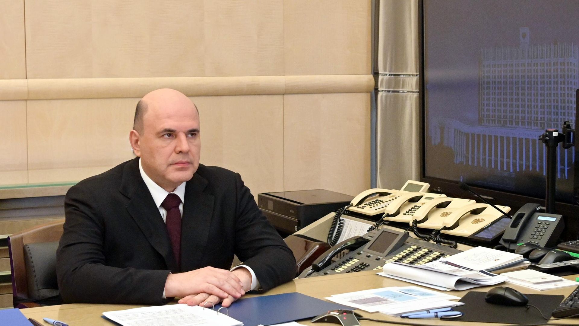 Председатель правительства РФ Михаил Мишустин проводит в режиме видеоконференции совещание с членами кабинета министров РФ Председатель правительства РФ Михаил Мишустин проводит в режиме видеоконференции совещание с членами кабинета министров РФ - РИА Новости, 1920, 25.03.2022