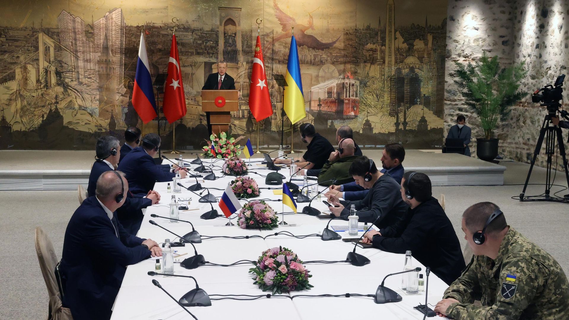 Российско-украинские переговоры во дворце Долмабахче в Стамбуле Российско-украинские переговоры во дворце Долмабахче в Стамбуле - РИА Новости, 1920, 30.03.2022