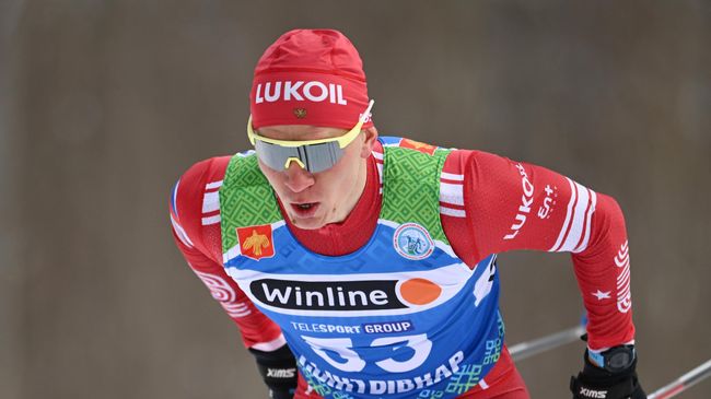 Александр Большунов