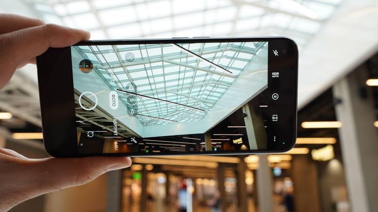 realme 9 Pro realme 9 Pro