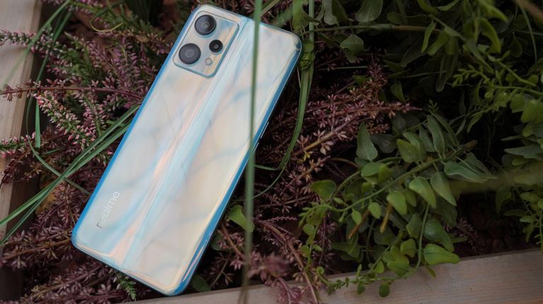 realme 9 Pro realme 9 Pro
