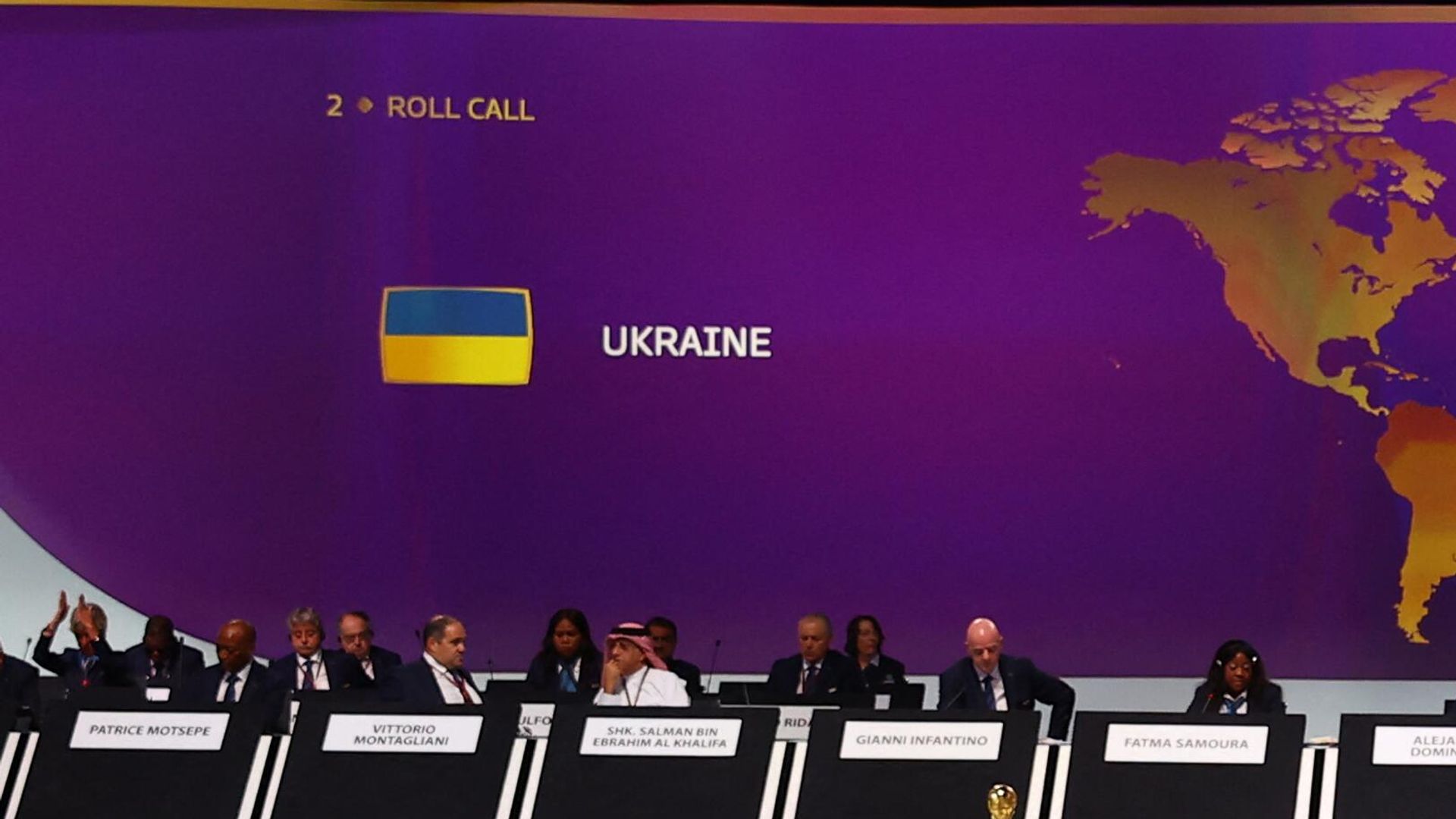 Флаг Украины на конгресс ФИФА в Катаре Флаг Украины на конгресс ФИФА в Катаре - РИА Новости, 1920, 01.04.2022